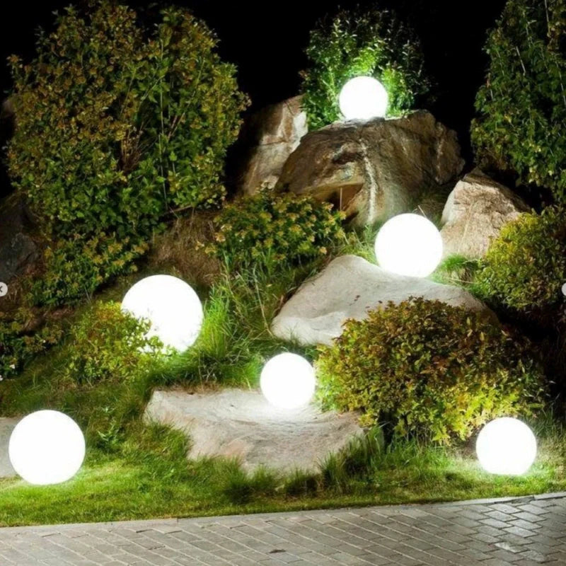 Boule lumineuse rechargeable de jardin | Kymä