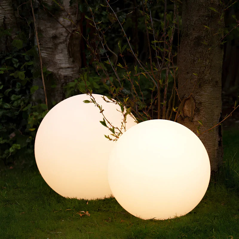 Boule lumineuse rechargeable de jardin | Kymä