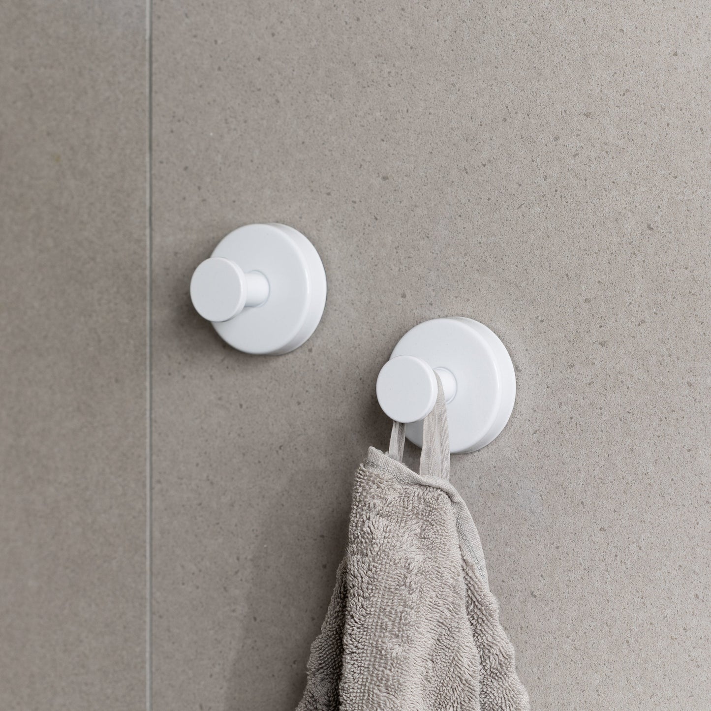 Crochet mural sans perçage ScandicHook – Fixation par vide, design scandinave