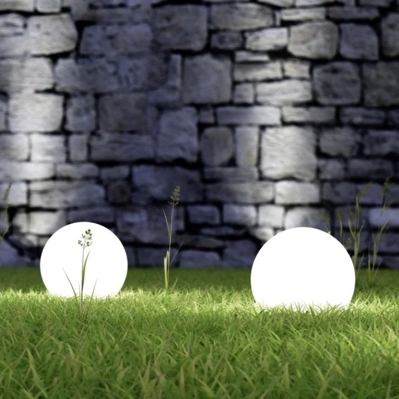 Boule lumineuse rechargeable de jardin | Kymä