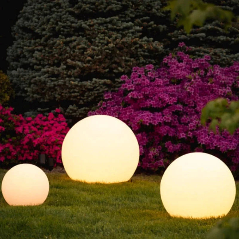 Boule lumineuse rechargeable de jardin | Kymä