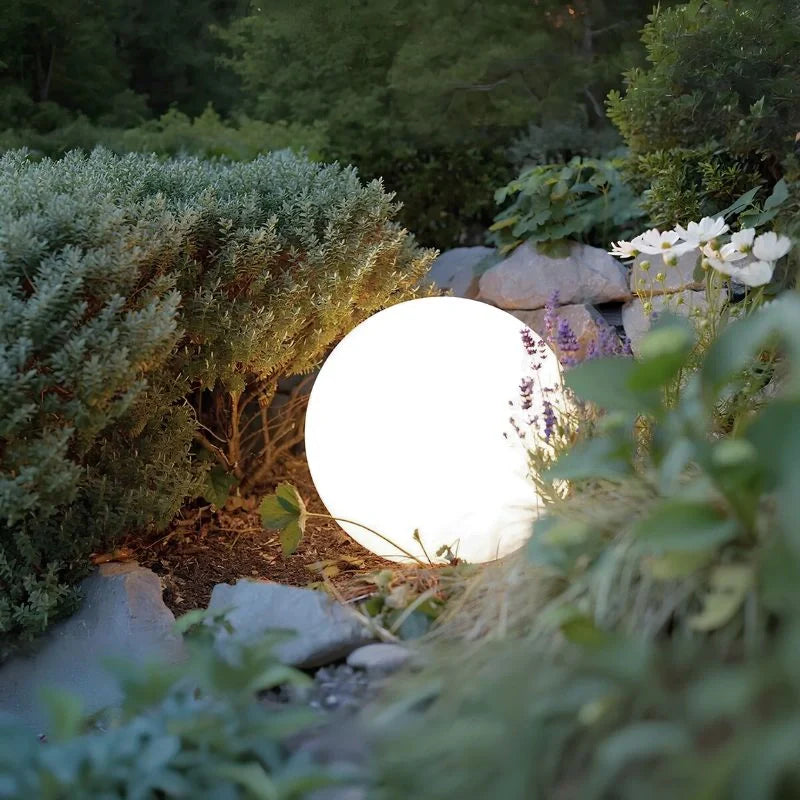Boule lumineuse rechargeable de jardin | Kymä